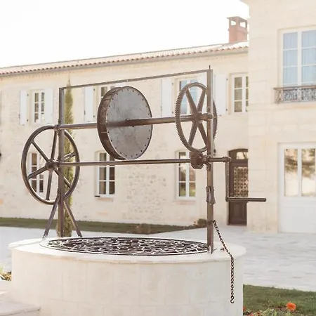 Château Grand Arnaud Alojamento de Acomodação e Pequeno-almoço *