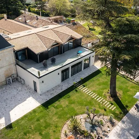 Chateau Grand Arnaud Bed & Breakfast Carignan-de-Bordeaux